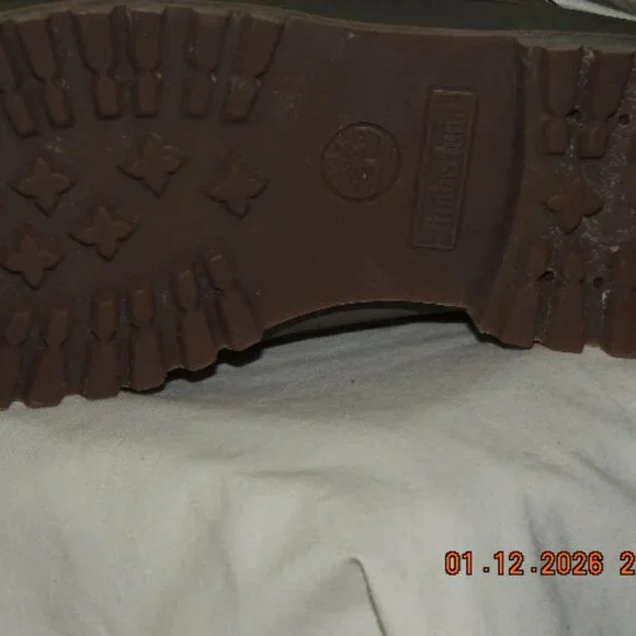 Timberland Boots - Picture 2 of 7